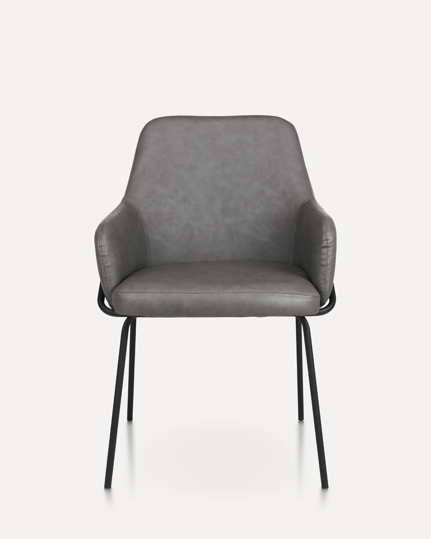 Kollu deri yemek sandalyesi Kollu deri yemek sandalyesi