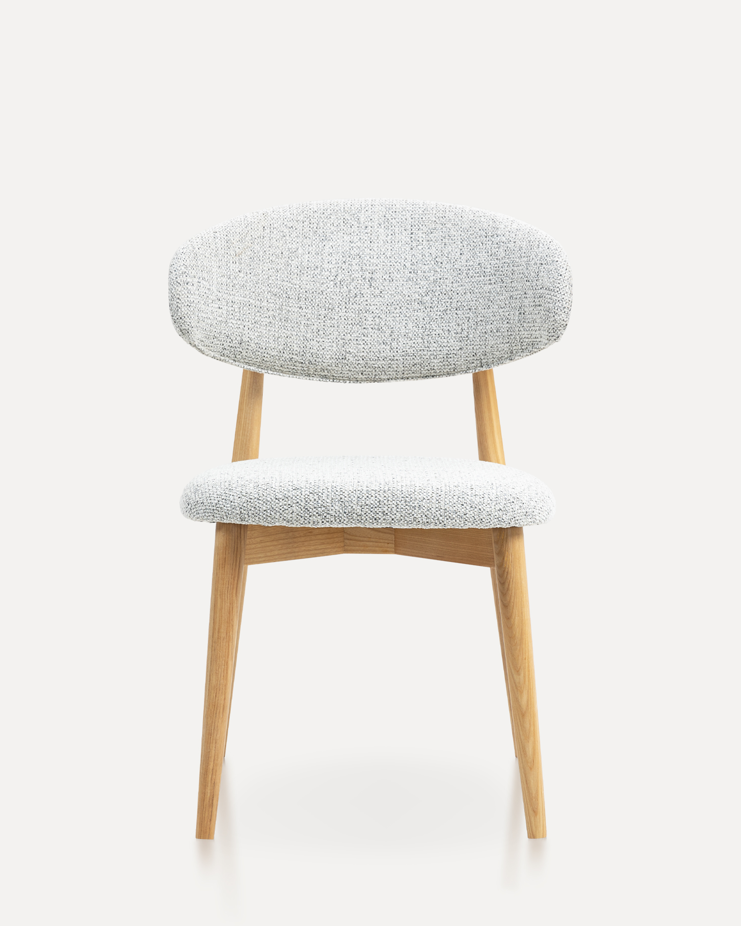 Döşemeli katı ahşap sandalyeler Döşemeli katı ahşap sandalyeler