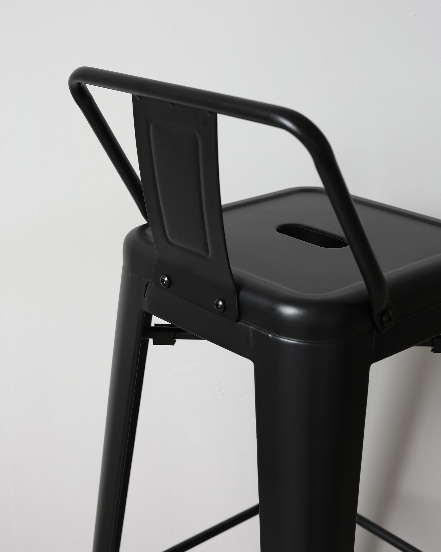 Vintage Demir Tasarım Sandalyeleri Vintage Demir Tasarım Sandalyeleri