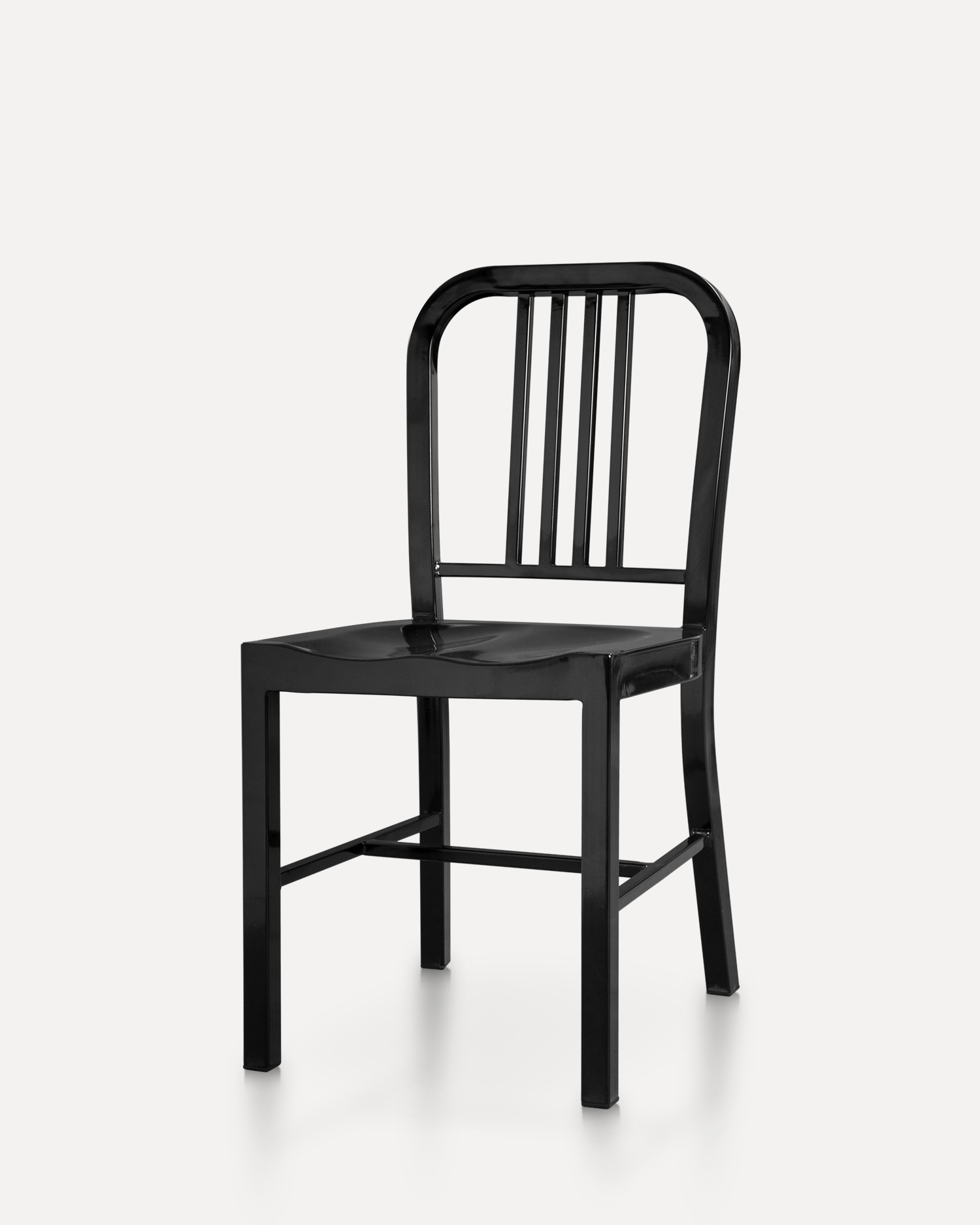 Zamansız Tasarım Demir Sandalye