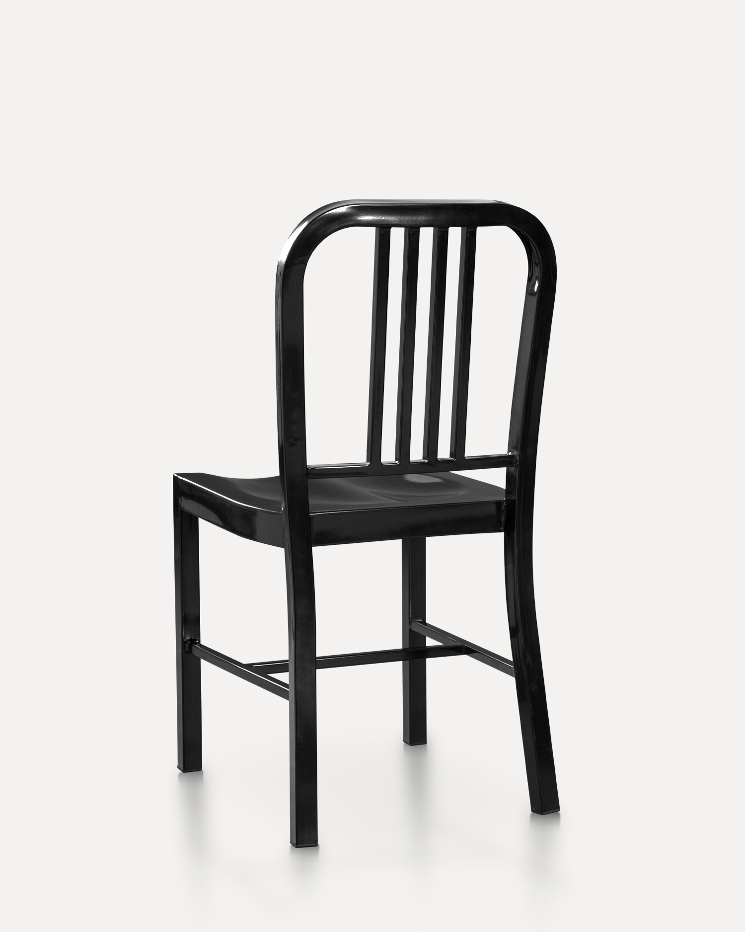 Zamansız Tasarım Demir Sandalye Zamansız Tasarım Demir Sandalye